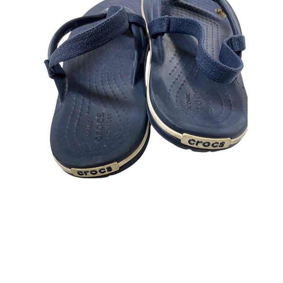 CROCS kids Blue Sandals with Molded Construction and Ventilation size 13 - Picture 6 of 6